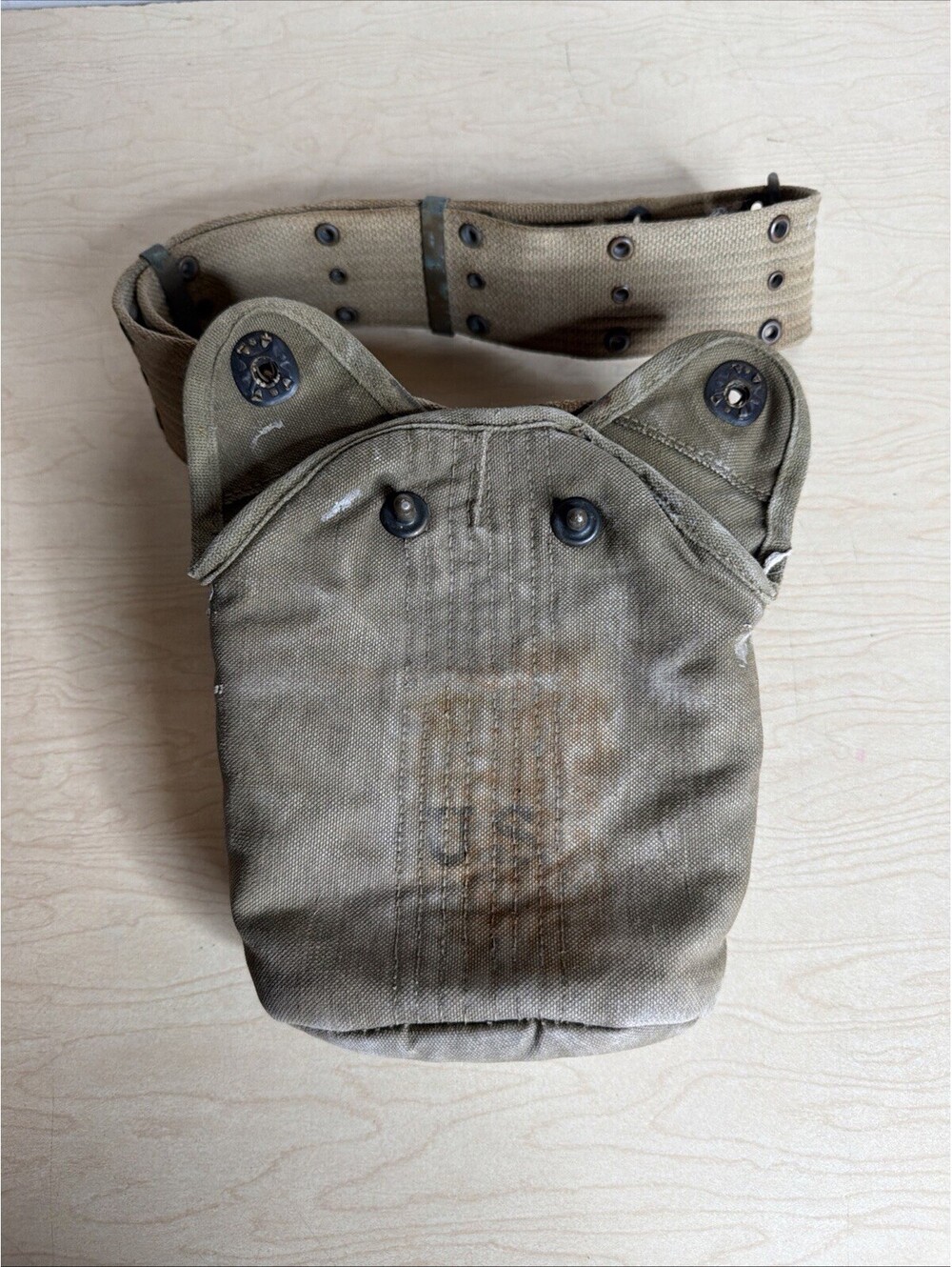 VINTAGE US MILITARY ARMY CANTEEN COVER - Belt